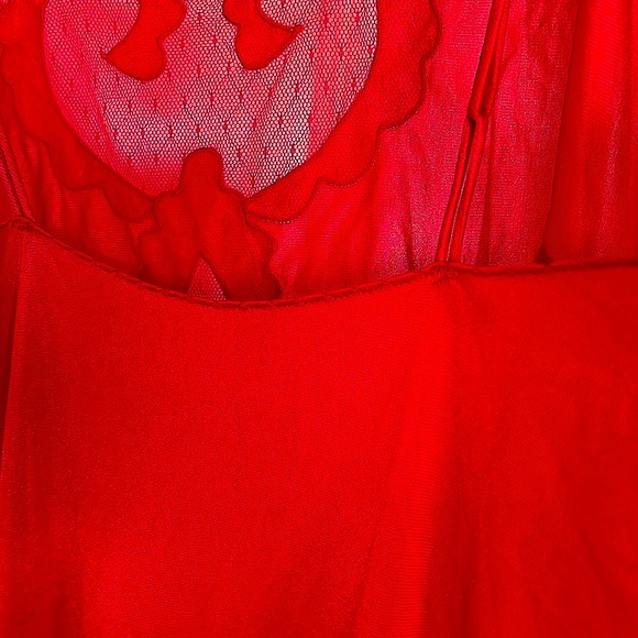 ❤️💋NWOT RED Slip Nightgown.Lace front&ShoulderStraps.Slit bothSides.Midi.M/L🌺 - Picture 7 of 12